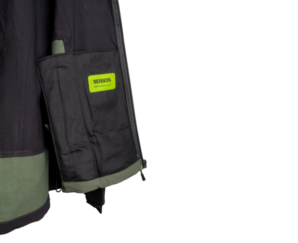 519164_0272180060_EREBOS_Jacket_greenblack__10.png