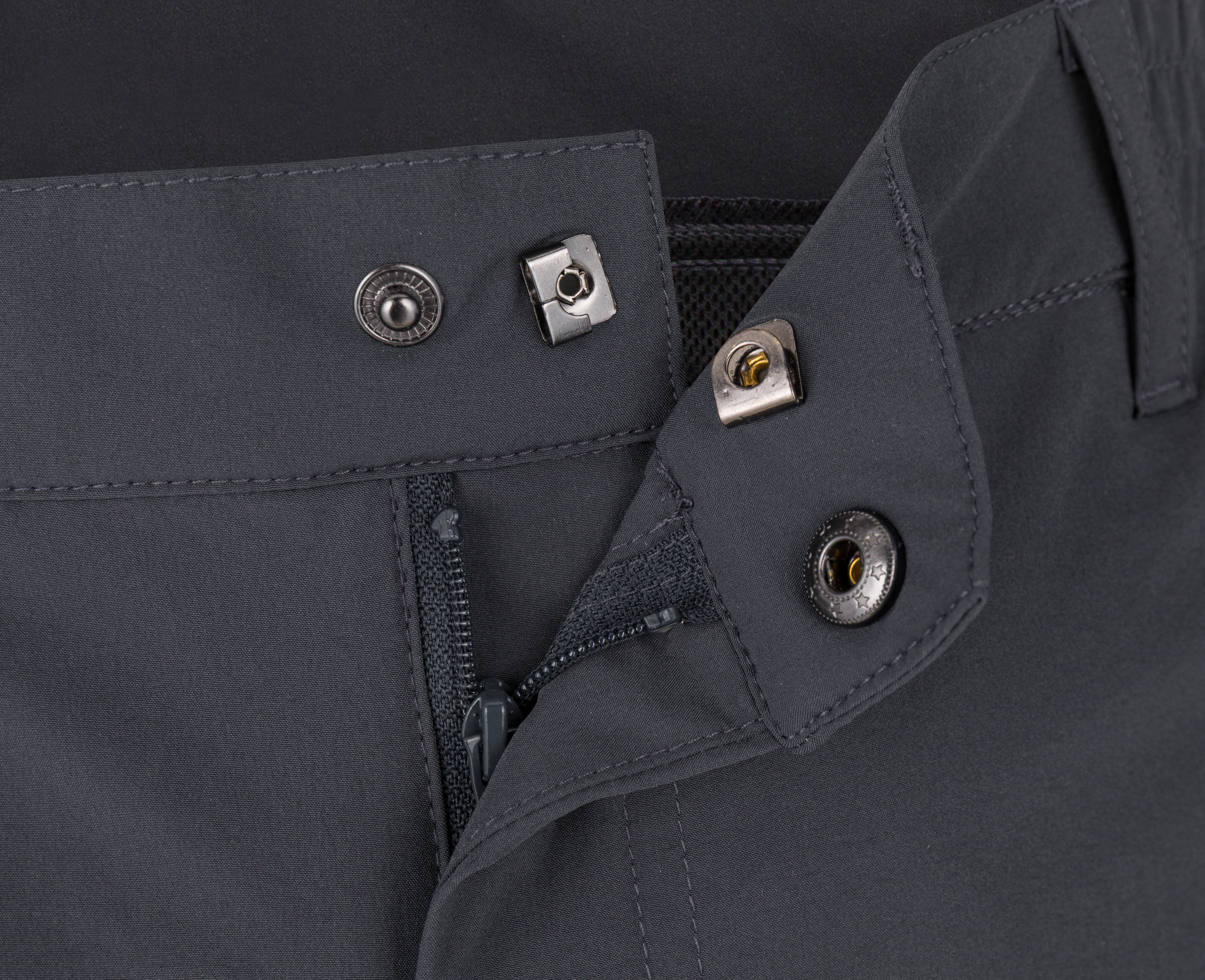 600927_1001120020_KRATOS_Shorts_grey_black_05.png